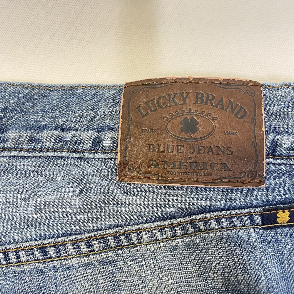 Lucky Brand 361 Vintage Straight Jeans Men 36x31 Blue Distressed Relaxed - Picture 12 of 14